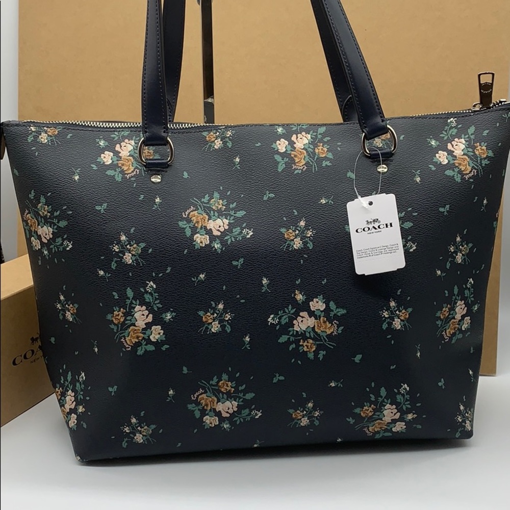 COACH GALLERY TOTE ROSE BOUQUET - Picture 6 of 16